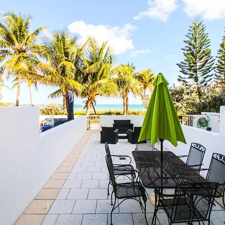 Castle Th16 Beachfront Townhouse With Private Patio, Direct Beach Access, Pool, Tennis & Free Parking!